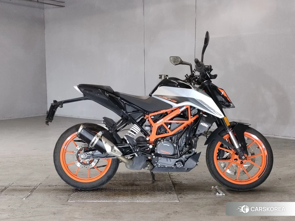 Проданный KTM 390 DUKE 2021 из Японии, фото 2