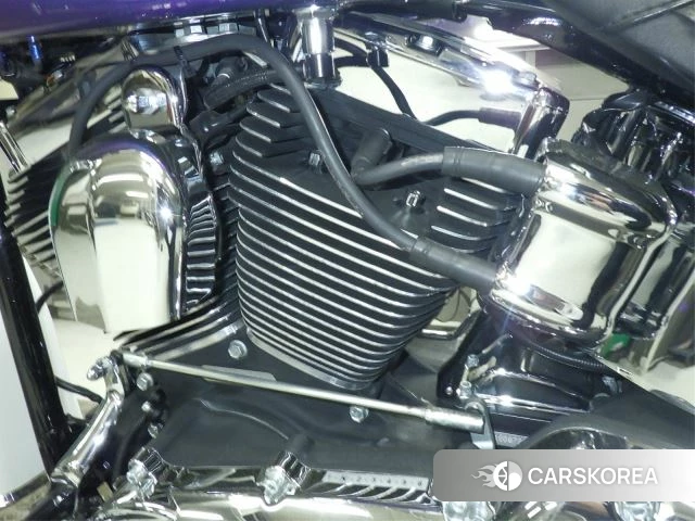 Engine photo