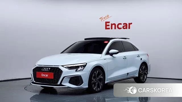 Audi A3 (8Y) 2023 Белый из Кореи