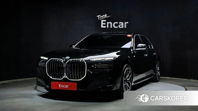 BMW 7 Series (G70) 2025 Черный из Кореи