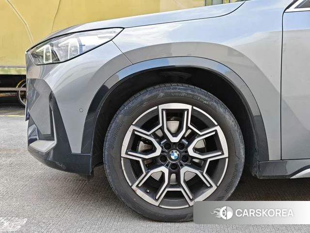 BMW X1 2023 Темно-серый из Китая