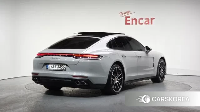 Porsche Panamera (971) 2021 Серебристо-серый из Кореи