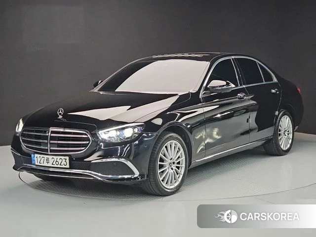 Mercedes-Benz E-Class W213 2021 Черный из Кореи