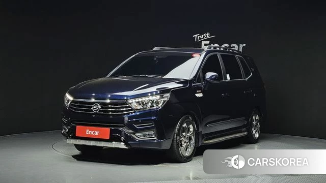 Ssangyong Korando Turismo 2018 Синий из Кореи