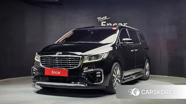 Kia The New Carnival 2018 Черный из Кореи