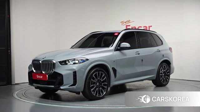 BMW X5 (G05) 2025 Серебристо-серый из Кореи