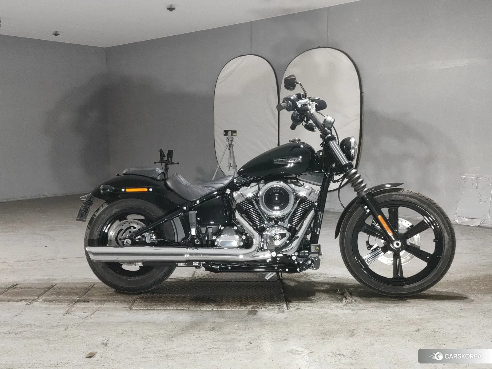 Harley-Davidson Softail Street Bob FXBB1750 2025 из Японии, фото 2