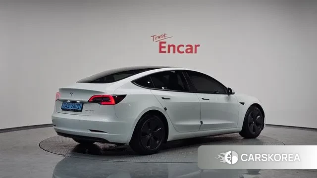 Tesla Model 3 2021 Белый из Кореи
