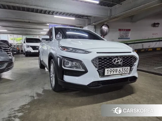 Hyundai Kona 2019 Белый из Кореи