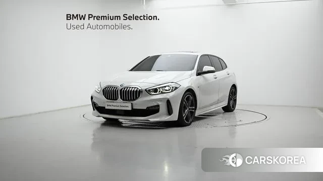 BMW 1 Series (F40) 2022 Белый из Кореи