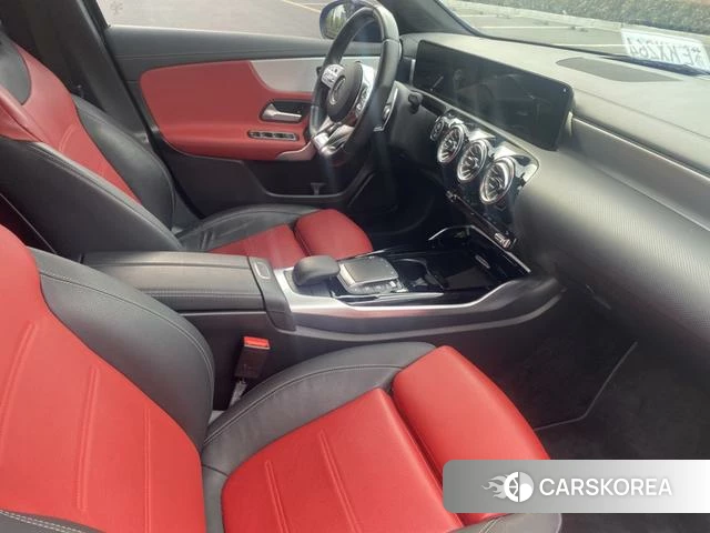 Mercedes-Benz Class A AMG (imported) 2021 Черный из Китая