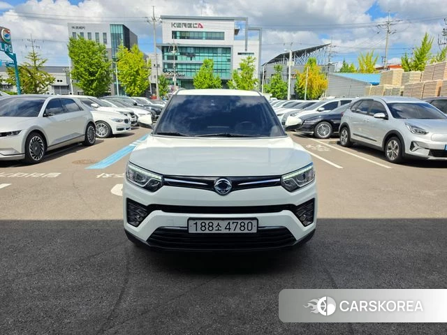 Ssangyong Berry New Tivoli 2022 Белый из Кореи