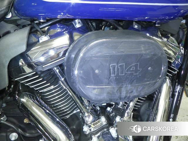 Engine photo