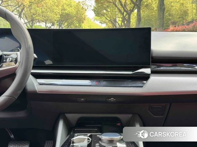 BMW 5 series 2025 Черный из Китая