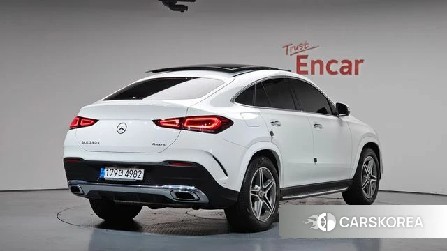 Mercedes-Benz GLE-Class W167 2022 Белый из Кореи