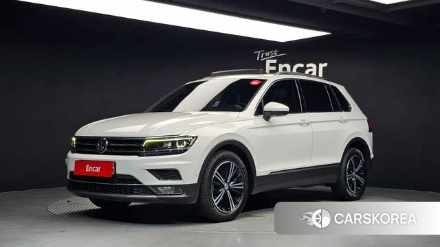 Volkswagen Tiguan second Generation 2020 Белый из Кореи
