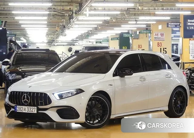 Mercedes-Benz A-Class W177 2023 Белый из Кореи