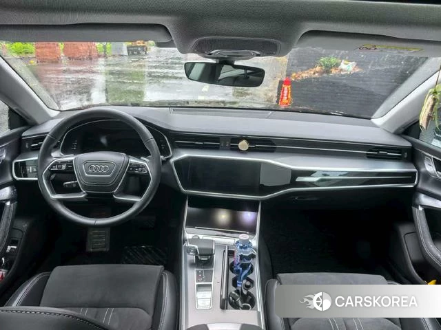 Audi A7L 2024 Черный из Китая