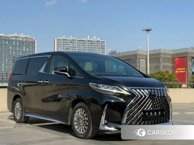 Lexus LM 2021 Черный из Китая