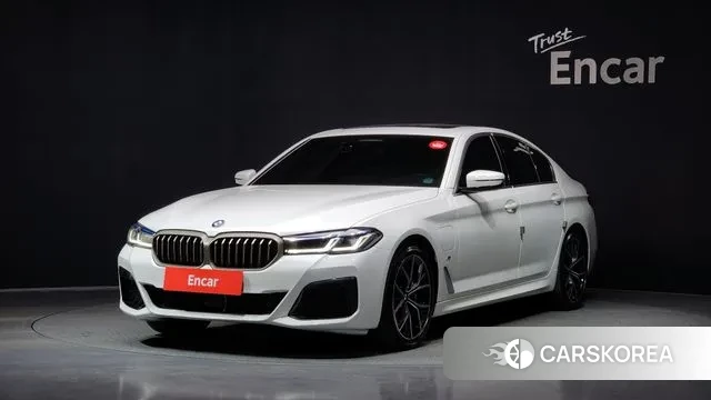 BMW 5 Series (G30) 2021 Белый из Кореи