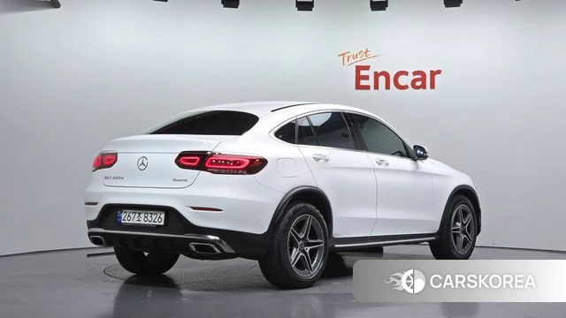 Mercedes-Benz GLC-Class X253 2023 Белый из Кореи