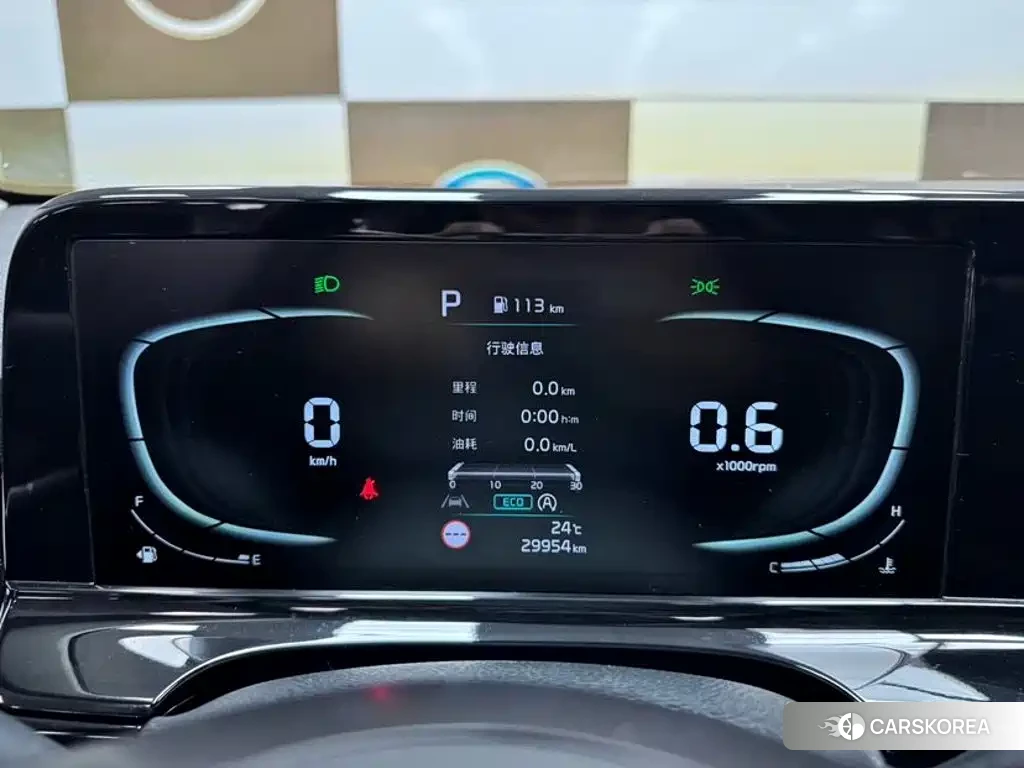 Kia Seltos 2024 Белый из Китая, фото 2