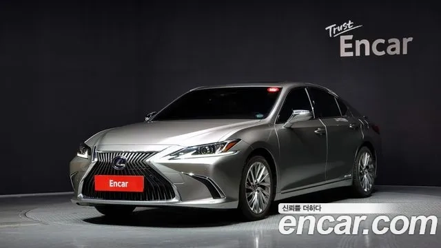 Lexus ES300h 7th generation 2021 Песочный из Кореи