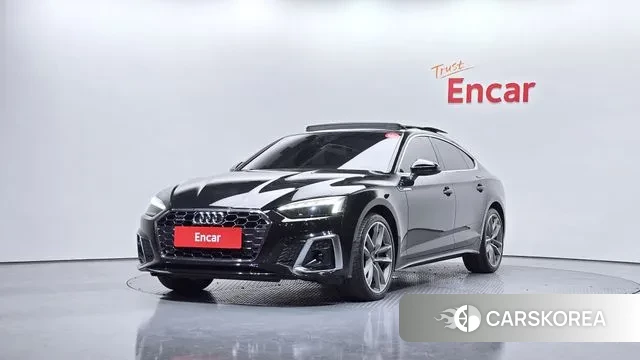 Audi A5 (F5) 2021 Черный из Кореи