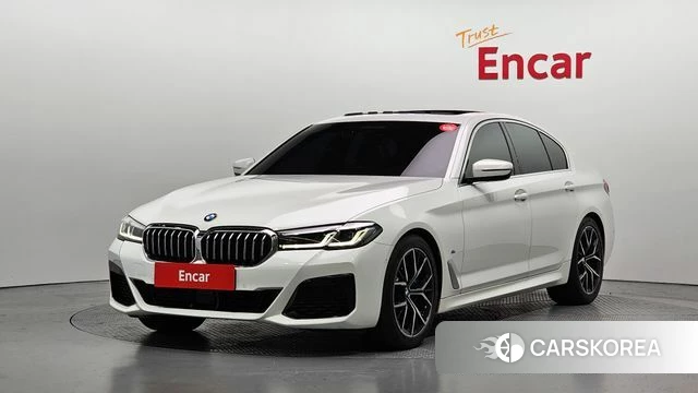 BMW 5 Series (G30) 2022 Белый из Кореи