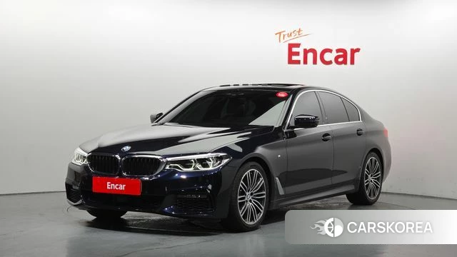 BMW 5 Series (G30) 2020 Черный из Кореи