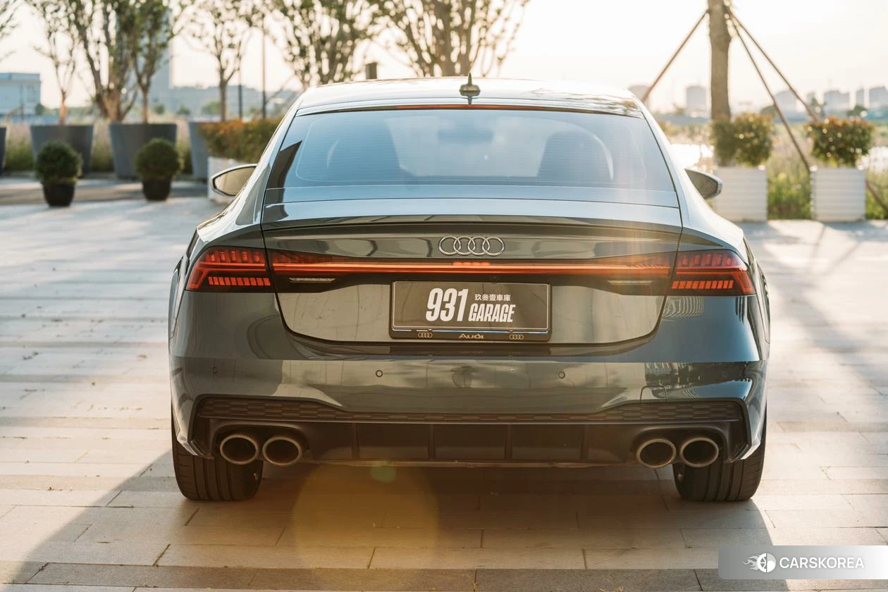 Audi S7 2020 Зеленый из Китая