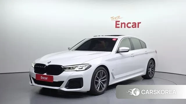 BMW 5 Series (G30) 2023 Белый из Кореи