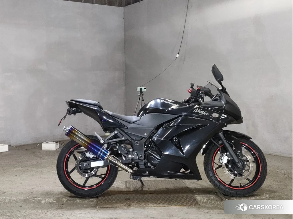 Проданный Kawasaki NINJA 250R id 4153407 из Японии