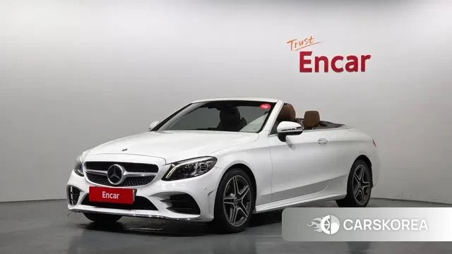 Mercedes-Benz C-Class W205 2021 Белый из Кореи