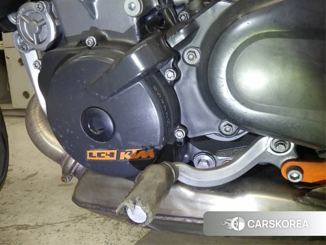Engine photo