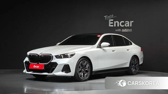 BMW 5 Series (G60) 2025 Белый из Кореи