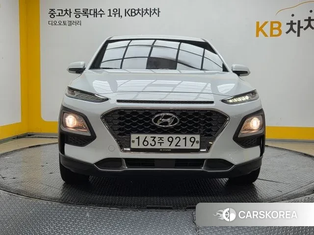 Hyundai Kona 2019 Белый из Кореи