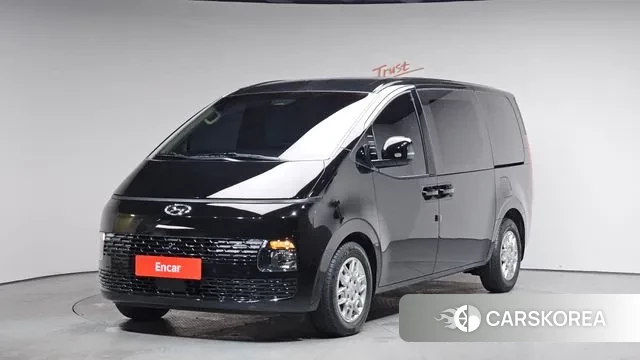 Hyundai Staria 2023 Черный из Кореи