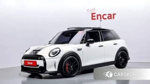 Mini Cooper S 2022 Жемчужный цвет из Кореи