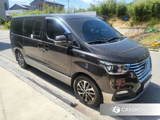 Hyundai The New Grand Starex 2018 Коричневый из Кореи