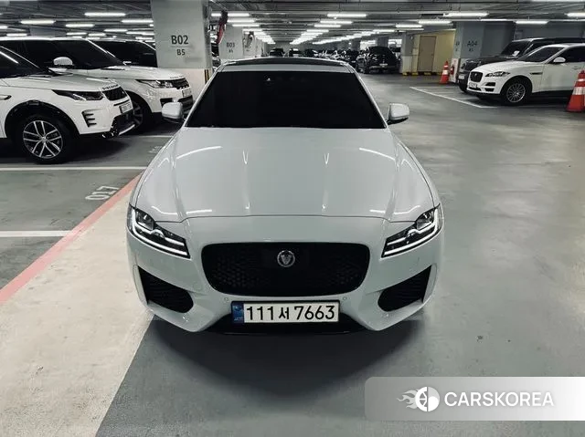 Jaguar XF (X260) 2020 Белый из Кореи