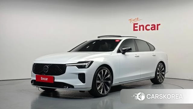 Volvo S90 2025 Белый из Кореи