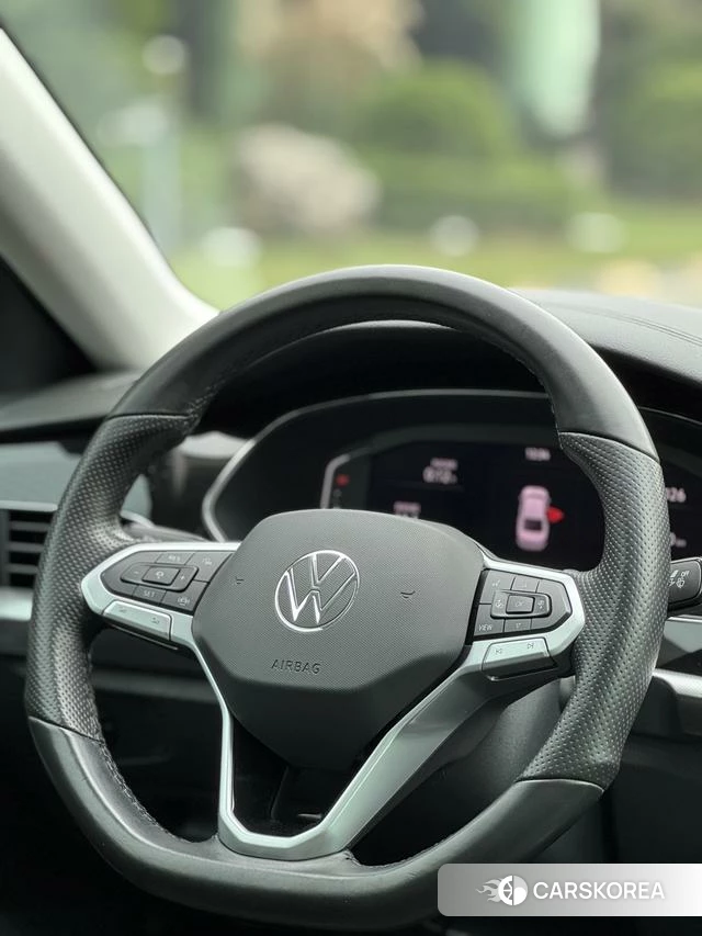 Volkswagen Passat 2022 Черный из Китая
