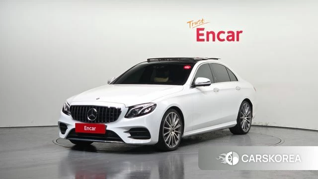 Mercedes-Benz E-Class W213 2020 Белый из Кореи