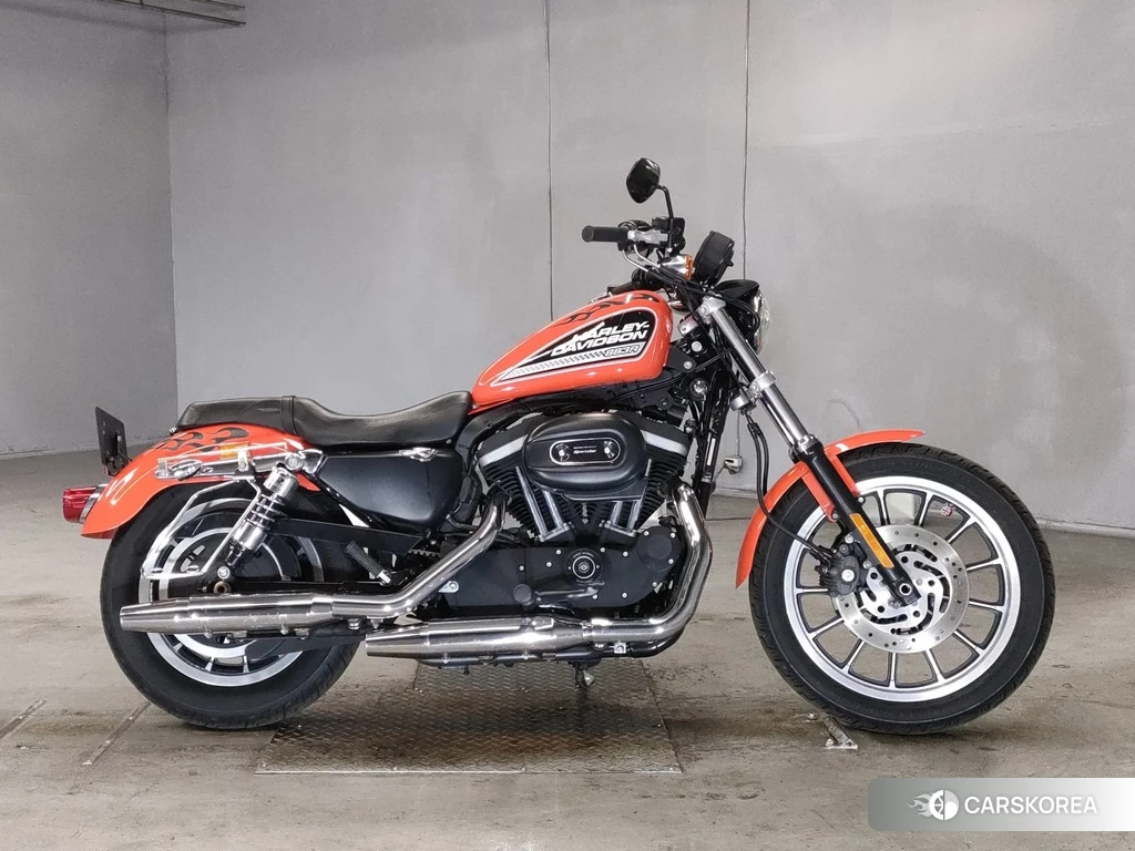 Проданный Harley-Davidson Sportster XL883R 2010 из Японии
