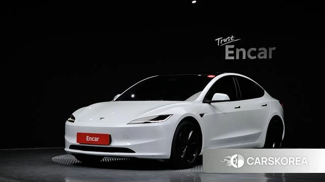 Tesla Model 3 2025 Белый из Кореи