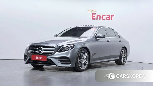 Mercedes-Benz E-Class W213 2019 Серый из Кореи