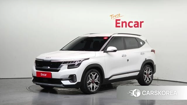 Kia Seltos 2022 Белый из Кореи
