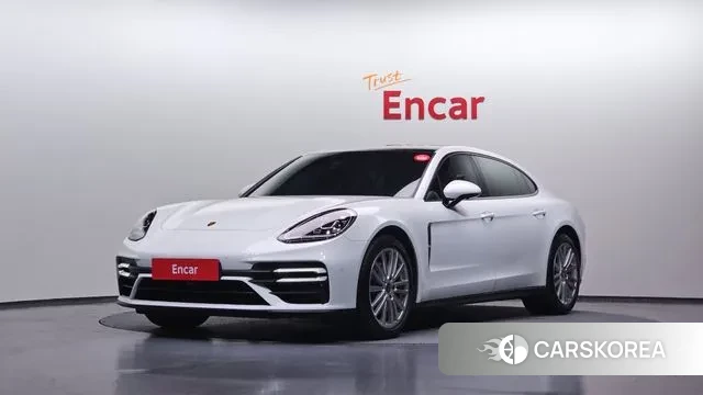 Porsche Panamera (971) 2022 Белый из Кореи