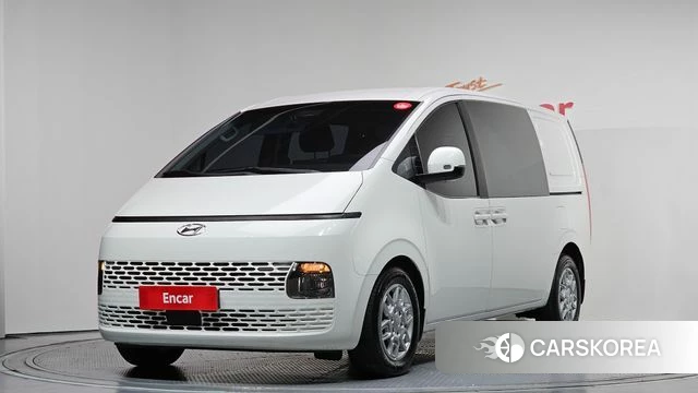 Hyundai Staria 2022 Белый из Кореи